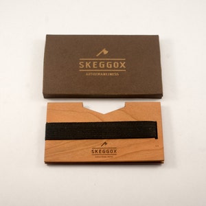 Cartera DE MADERA / clip de dinero / billetera minimalista / billetera delgada / billetera / billetera de madera de cerezo / billetera de regalo / billetera para hombre / regalo para hombres imagen 5