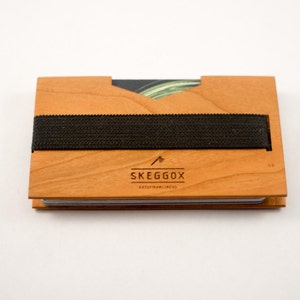 Cartera DE MADERA / clip de dinero / billetera minimalista / billetera delgada / billetera / billetera de madera de cerezo / billetera de regalo / billetera para hombre / regalo para hombres imagen 3