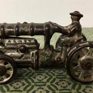 Arcade Antique Cast Iron Fordson Tractor 3.5” Long-Circa 1930s. FREE SHIPPING