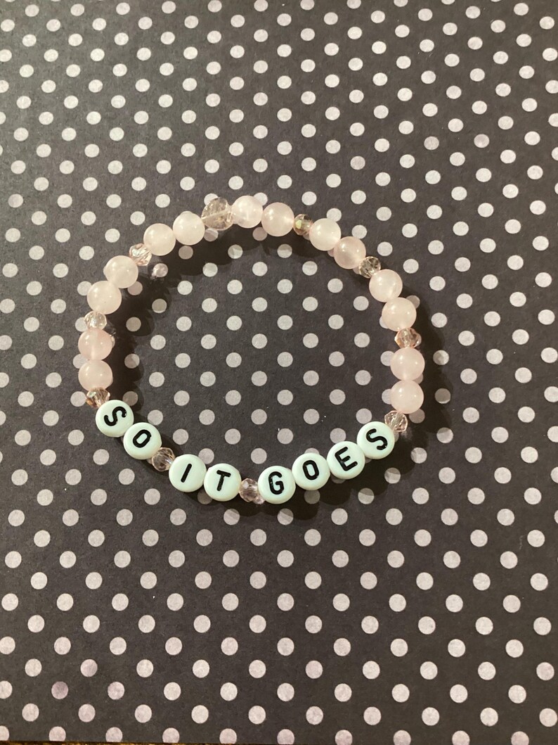 Taylor Swift-Inspired Friendship Bracelet SO IT GOES