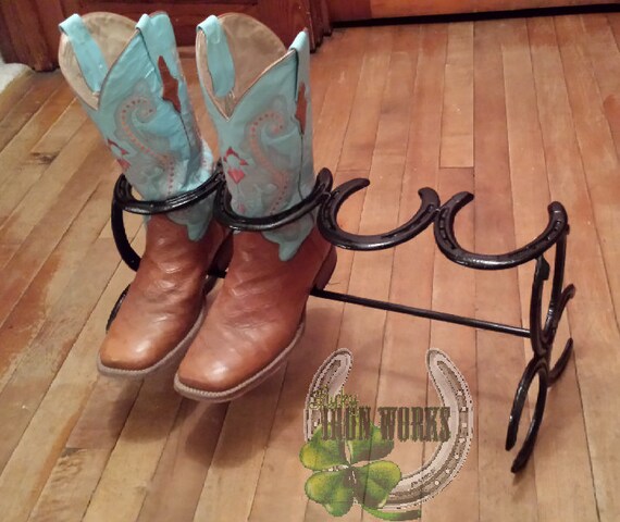 Horseshoe Boot Rack