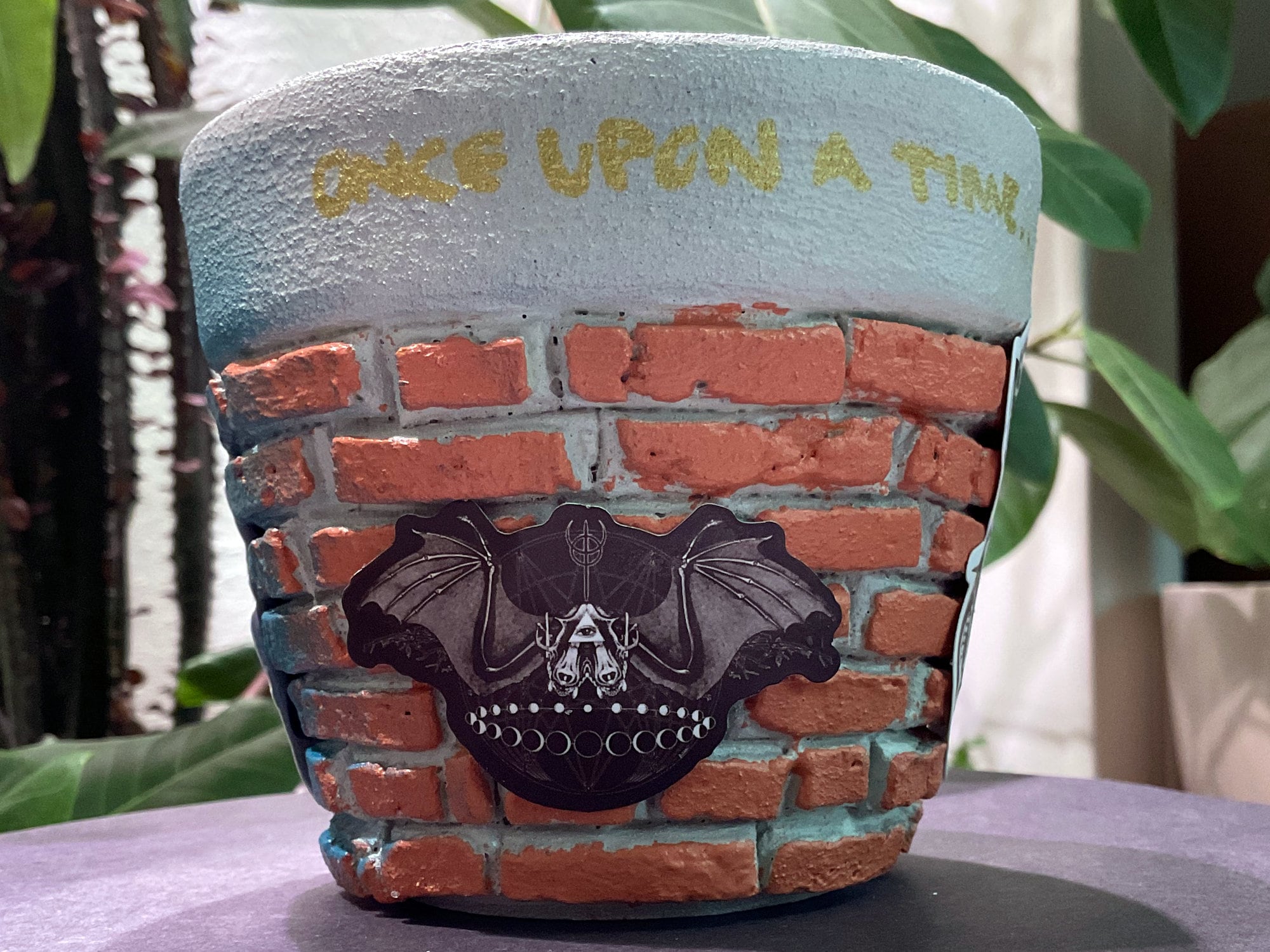 Graffiti Pot - Once Upon A Time Bat - Tall Small 4