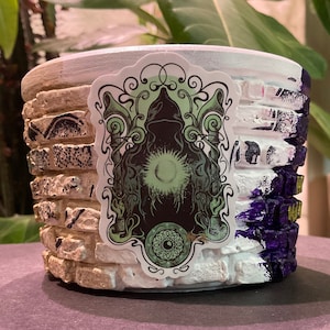 Graffiti Pot - Green Hooded Figure - Small 3&quot; x 4.5&quot;