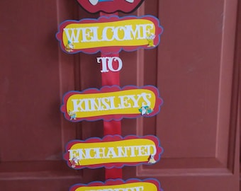 Snow white Door Sign, Birthday Party Banner, Snow White Party Decorations, Apples Door Sign