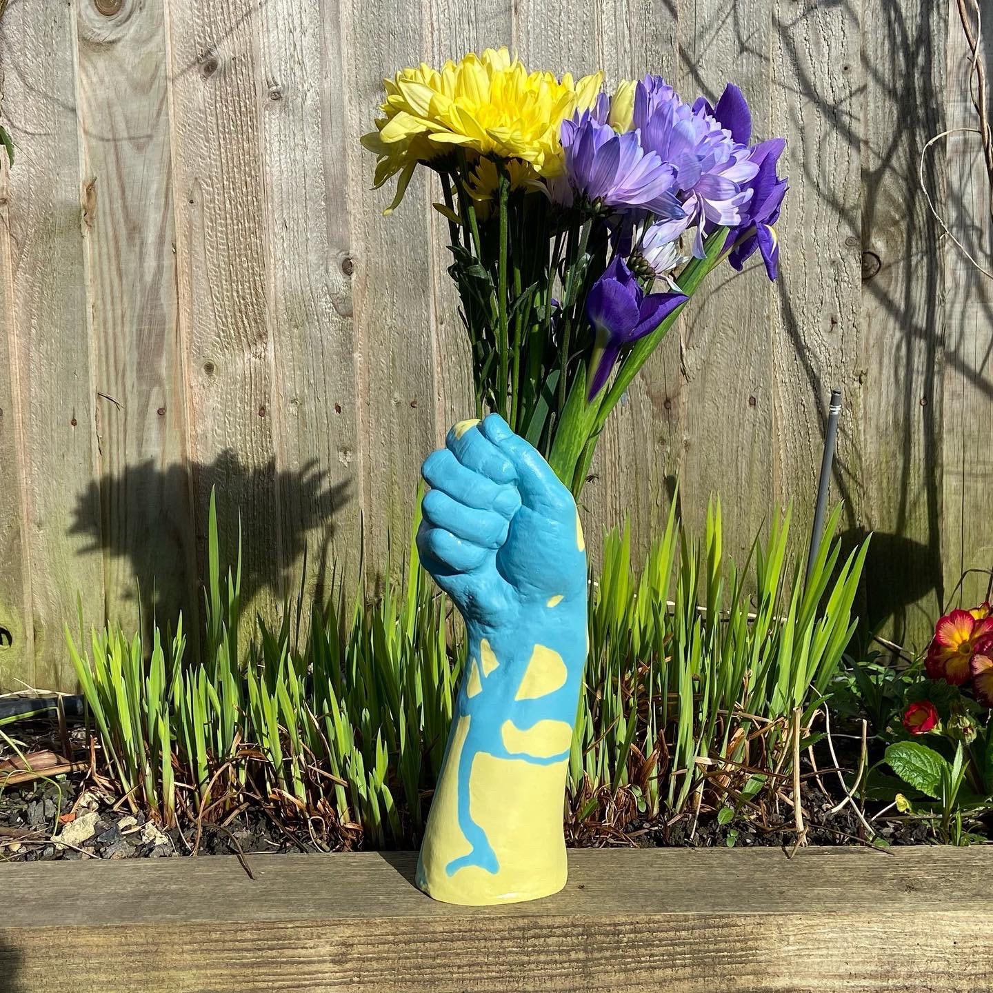 Hand shaped vase - Etsy 日本