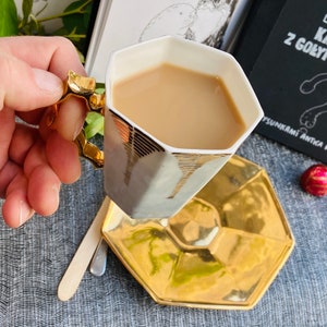 golden Coffe mug / Taj Mahal cup and saucer image 5