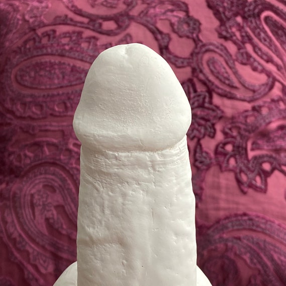 XXL Penis Plaster Figurine