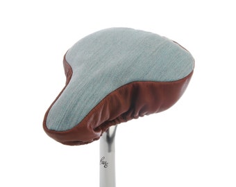 Smooth Chestnut | Bicycle Saddle Cover | Leather & Denim | Water Resistant Lining