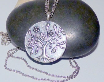 Silver Tree Pendant, Tree-of-Life Pendant Chain 16 +3" Necklace, Vintage Silver Necklace Tree Necklace, Silver Jewelry, Silver Tree