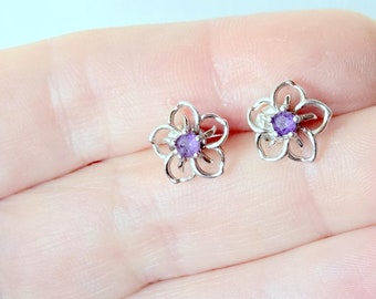 Vintage Sterling Silver Amethyst Stud Earrings, Petite Pierced Earrings 925, Wedding Jewelry, Flower Pierced 925 Stud Amethyst Jewelry Girls