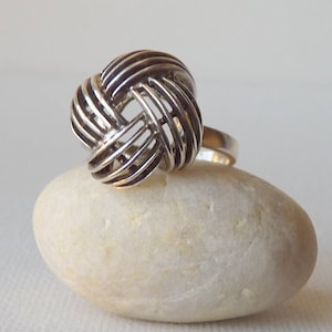 Sterling Silver Knot Ring Modern Silver Puffy Ring Size 6.5, Boho Sterling Jewelry, Open Work 925 Ring, Vintage Sterling  Ring 925 Celtic