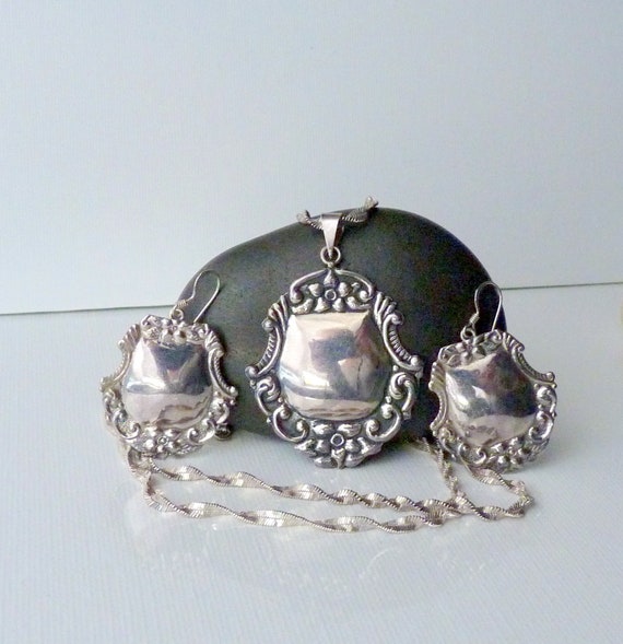 Antique Set Sterling Shield 24" Necklace Jewelry,… - image 1