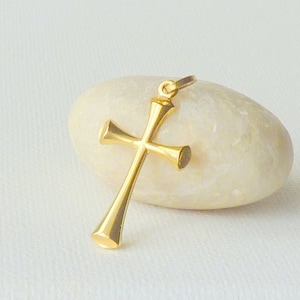 Vintage 8kt Gold Cross Religious Pendant, 8kt Yellow Gold Crucifix, Moderinst Jesus Cross Pendant, Gold Religious Cross, Christian Jewelry