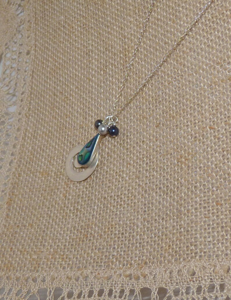 Sterling Silver Abalone Pendant 18 Chain Necklace Vintage Paua Shell Abalone Tear Drop Necklace Modern 925 Paua Shell Jewelry 925 Abalone