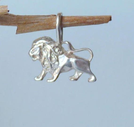 Sterling Silver Leo Zodiac Pendant, Leo Horoscope… - image 1