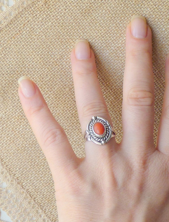 Vintage Sterling Silver Coral Ring, Red Genuine C… - image 2