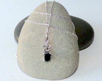Sterling Silver Onyx and Marcasite Pendant 16+2" Necklace 925 Black Onyx Art Deco Onyx Minimalist Open Work 925 Marcasite Jewelry 925 Petite