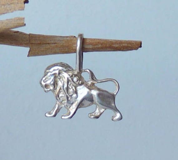 Sterling Silver Leo Zodiac Pendant, Leo Horoscope… - image 2