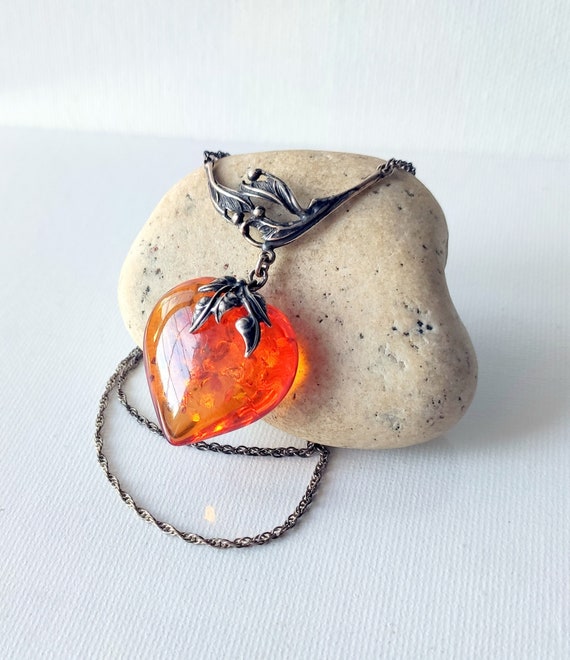 Honey Amber Heart Pendants Honey Amber Heart Pendants