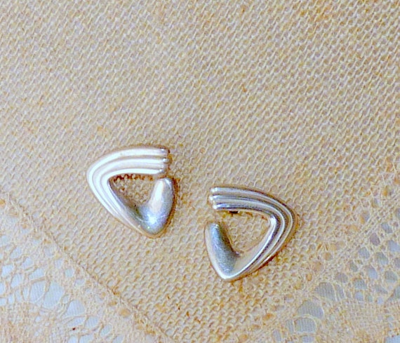 Sterling Silver Hollowed Triangular Stud 925 Free… - image 6