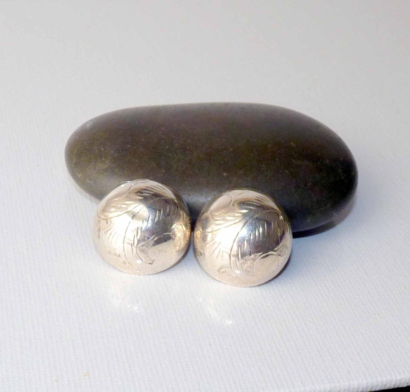 AS IS Sterling Silver Stud Earrings 925 Pierced Jewelry, Etched Silver Earrings 925 Diamond Cut Stud 925, Sterling Jewelry 925