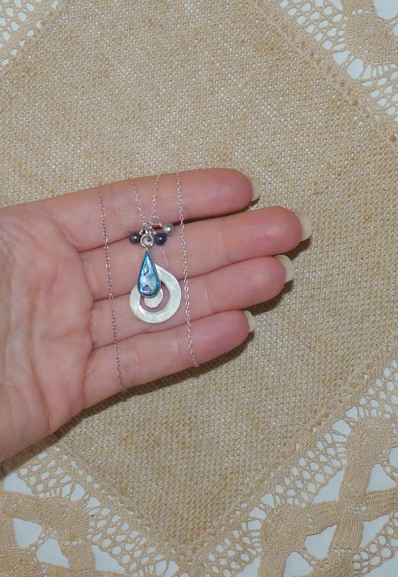 Sterling Silver Abalone Pendant 18 Chain Necklace Vintage Paua Shell Abalone Tear Drop Necklace Modern 925 Paua Shell Jewelry 925 Abalone