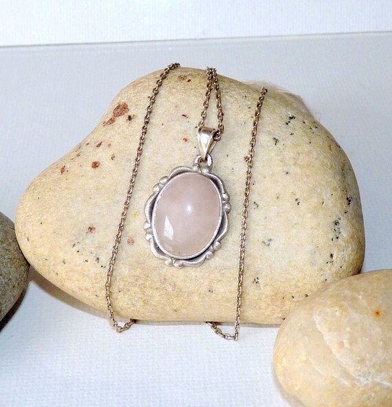 Sterling & quartz pendant 18 deals