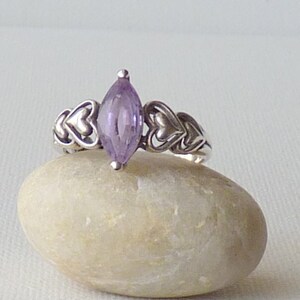 Vintage Sterling Silver Lilac Stone Ring, Simple Ring, Light Purple Marquise Ring, Size 9 Navette Girls Ring, Girls Jewelry Lovely Ring 925