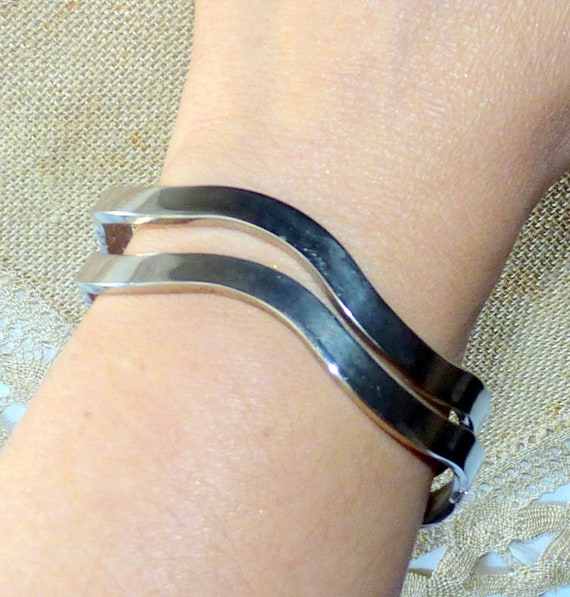 Two Part Sterling Silver Bracelet, Wave Bracelets… - image 10
