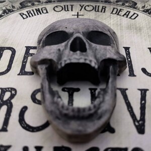 Bubonic Plague Doctor Ouija Board Set Complete with Screaming Skull Planchette image 6