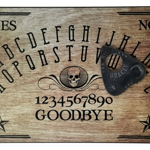 Skull Wood-Effect Ouija Board Set Complete with Mystic Oracle Planchette