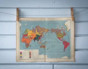 1916 Vintage World Religions Map