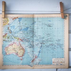 1931 Vintage Oceania Map image 1