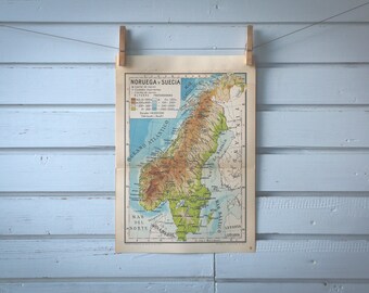 1946 Vintage Scandinavia Map