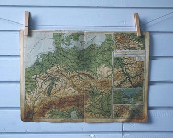1930s Vintage Mitteleuropa Map