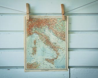 1951 Vintage Map of Italy