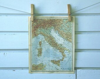 1951 Vintage Map of Italy