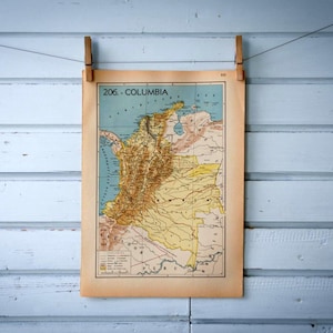 1941 Vintage Colombia Map