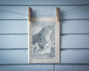 1935 Vintage Scandinavia Map