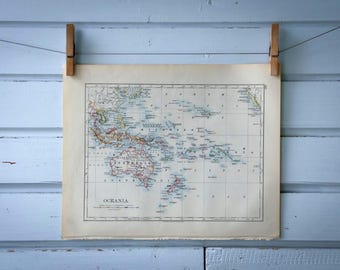 1904 Vintage Oceania Map