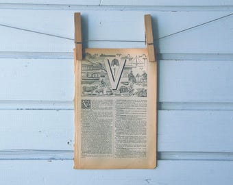1922 Vintage Letter V Lithograph Illustration