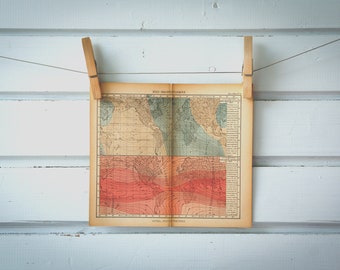 1925 Vintage Magnetic Field World Map