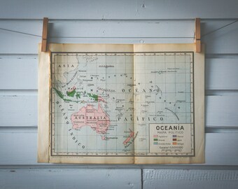 1950 Vintage Oceania Map
