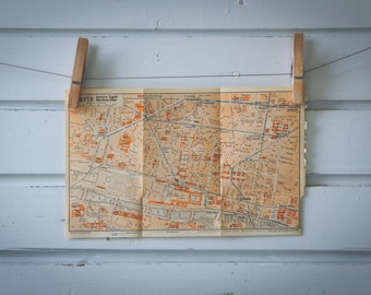 1933 Vintage Map of Paris