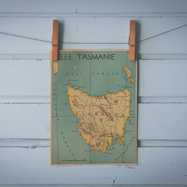 1941 Vintage Map of Tasmania