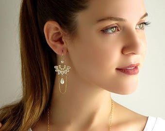 Gold and Pearl Chandelier, Bridal earrings, Statement wedding earrings, Unique bridal earrings