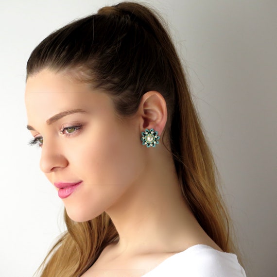 Flower post sale earrings