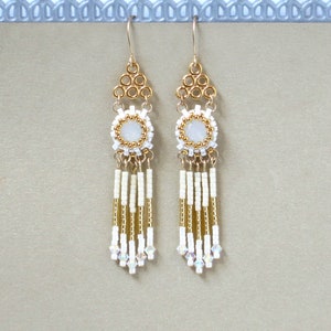 White and gold earrings, Boho bridal earrings, Bead tassel earrings, Beaded fringe earrings for bride, Long bohemian wedding jewelry
