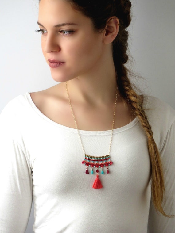 Collier Long Bohème à Pompon Et Perles - Bijou Fantaisie Pour Femme - Réglable, Couleur Vive - Cadeau Mère, Fille, Saint-Valentin