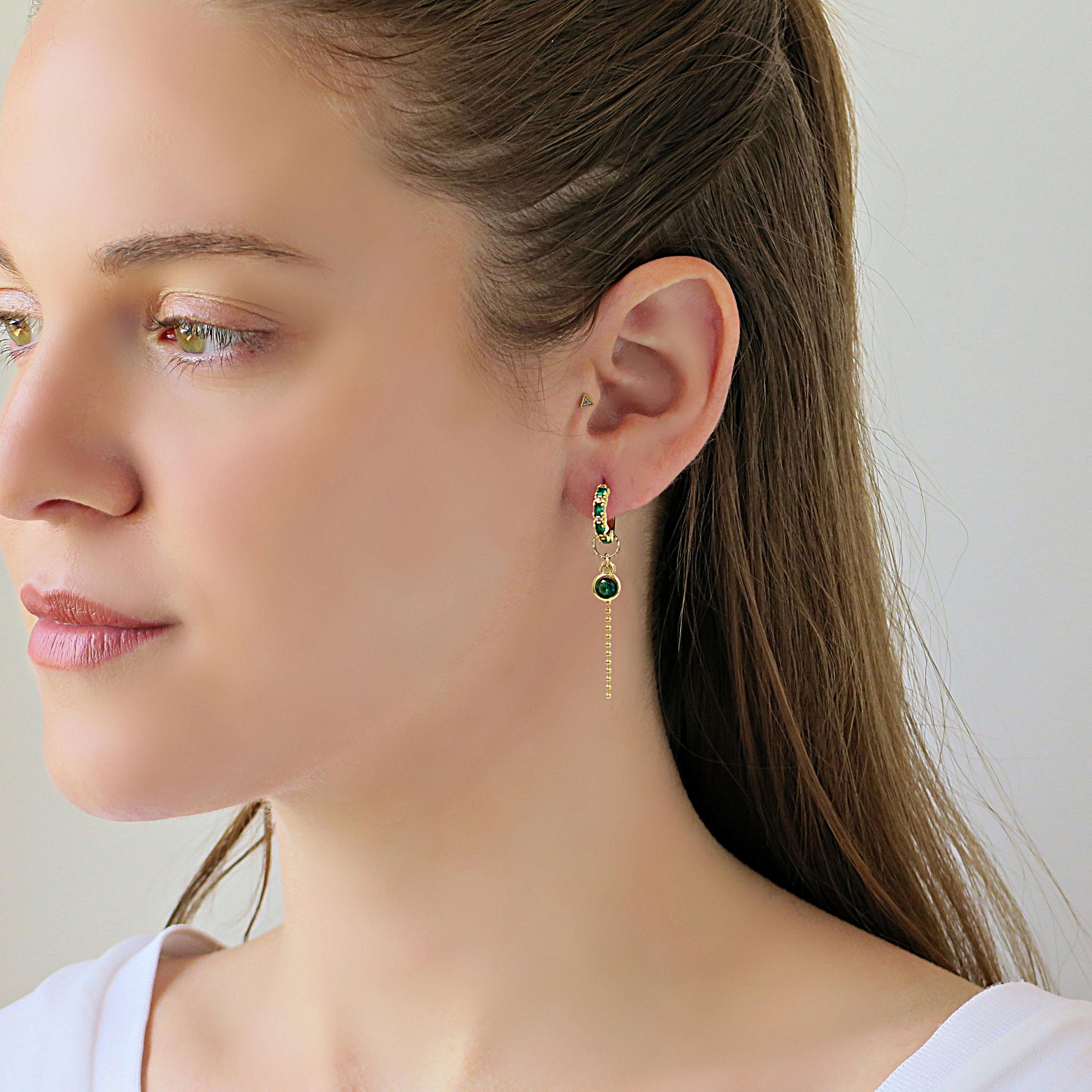Boucles D'oreilles Pendantes En Plaqué Or Avec Cristaux Zircon Bleu - Neuf Avec étiquettes, Fermoir Clous, Pierres Scintillantes